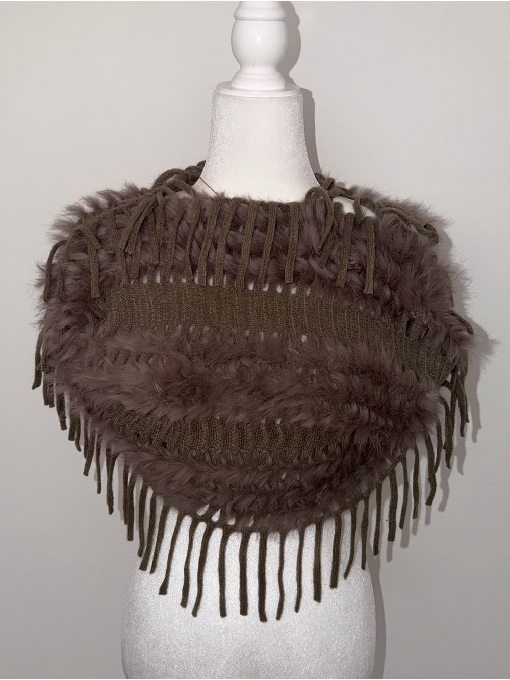 NWT Alberto Makali Real Rabbit Fur Trimmed Fringe Knit Poncho Cape Shawl OS
